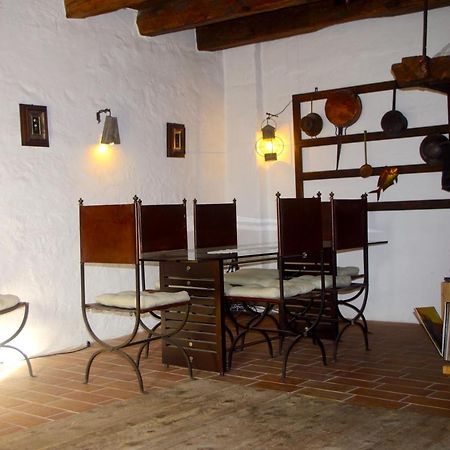 La Casa Altrui- Camere E Zona Relax Con Giardino Coredo Exterior foto